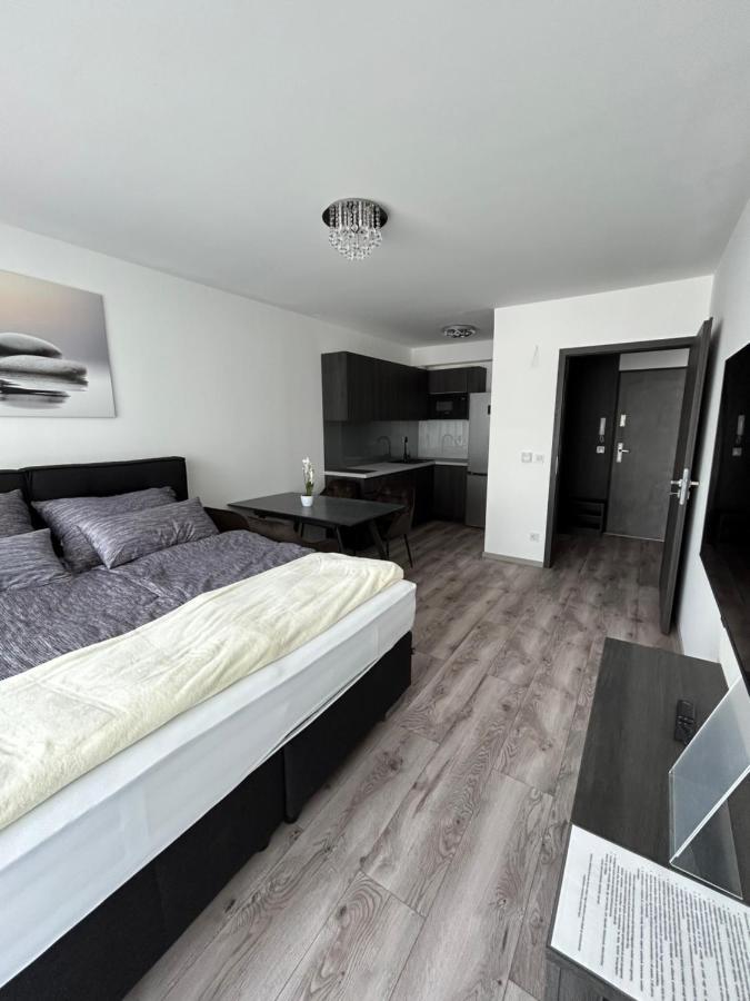 Villa Bauhaus Dream Deluxe T Siofok Luaran gambar