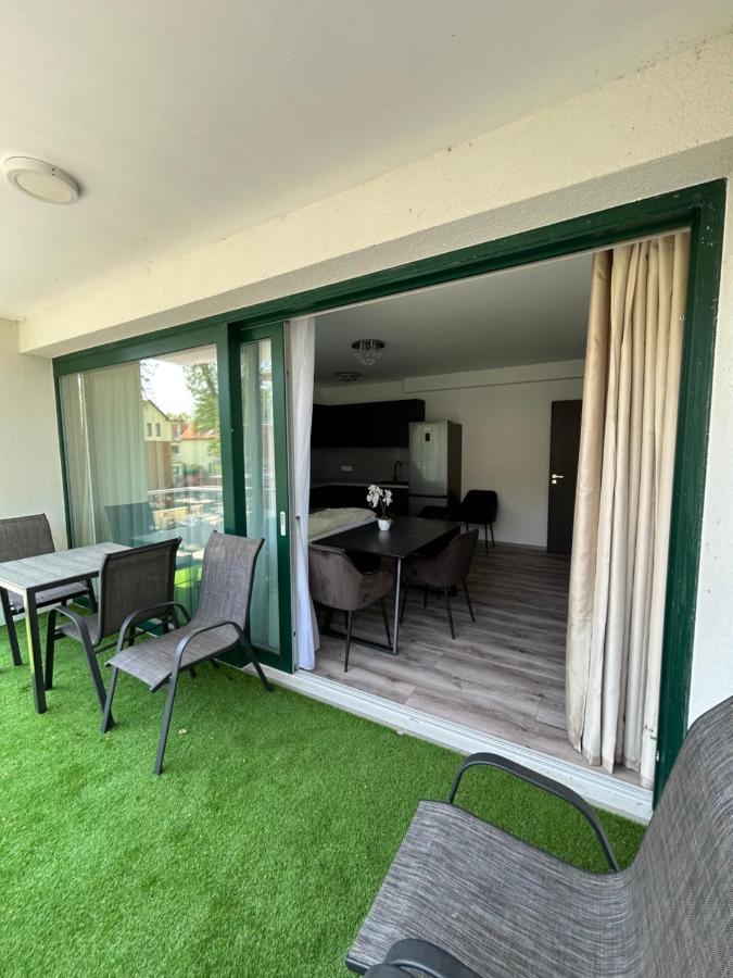 Villa Bauhaus Dream Deluxe T Siofok Luaran gambar